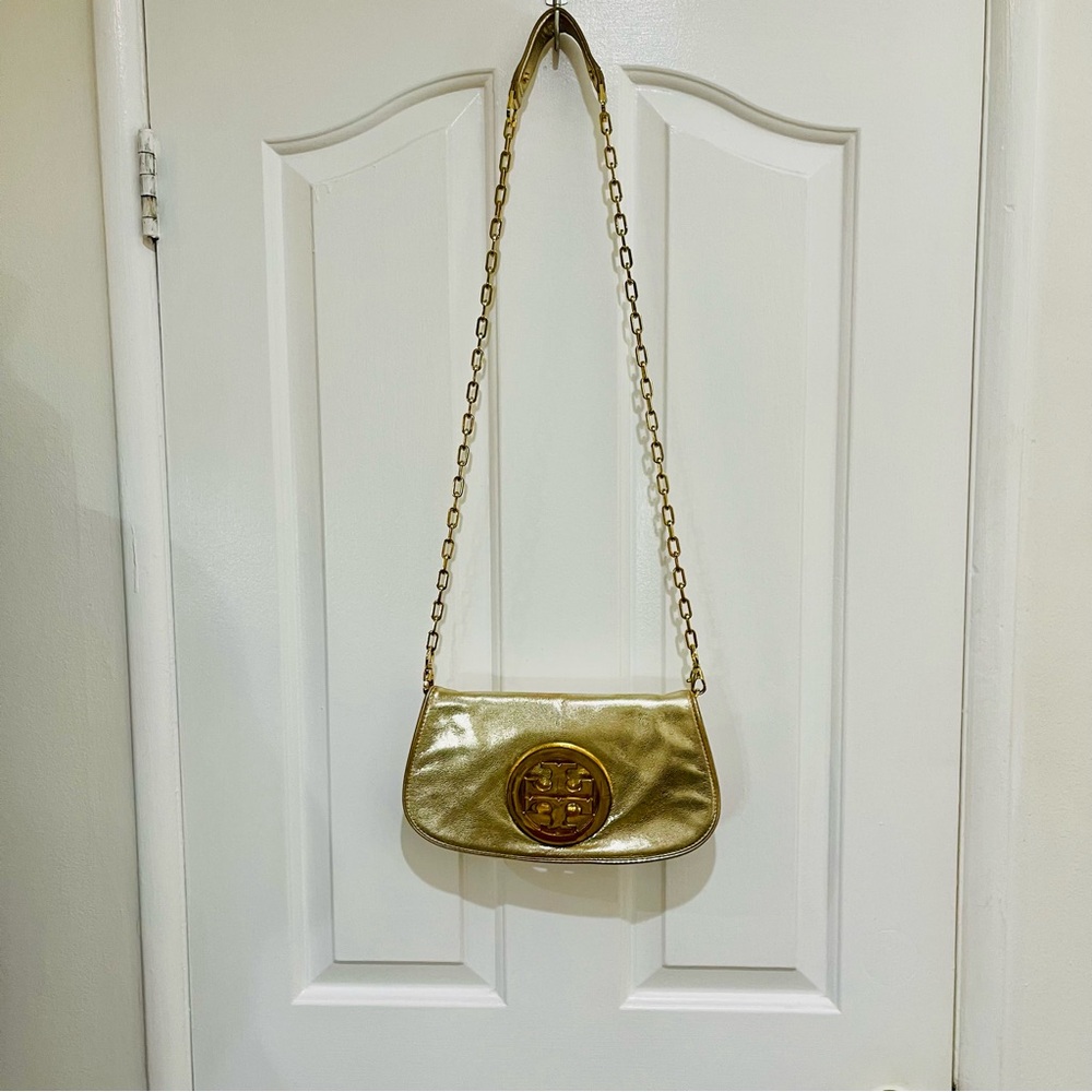 Tory Burch Reva Gold Chain Shoulder Bag - Picture 5 of 16